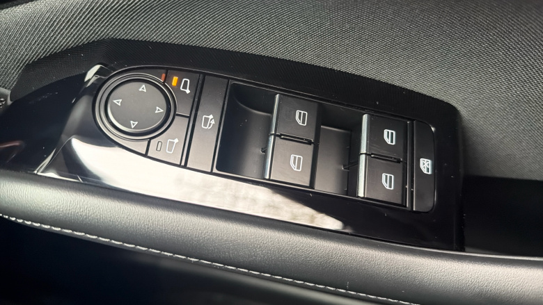 Mazda CX-30 2.5 e-Skyactiv G MHEV 140 Exclusive-Line 5dr Auto Petrol Hatchback